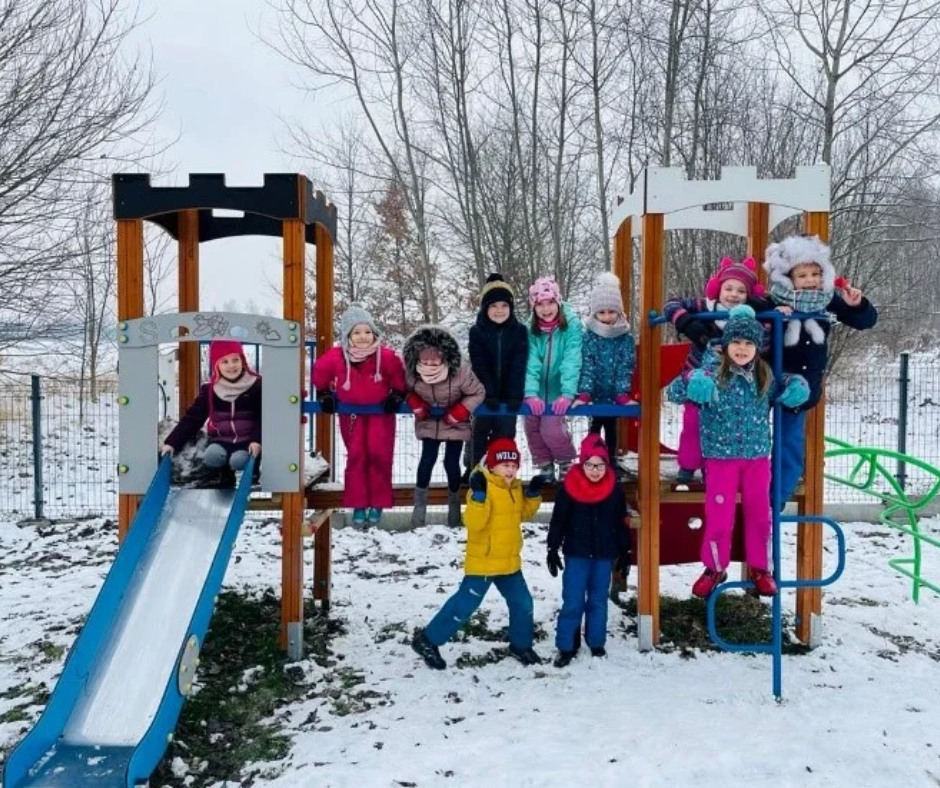 GRUDZIEŃ W ZERÓWCE