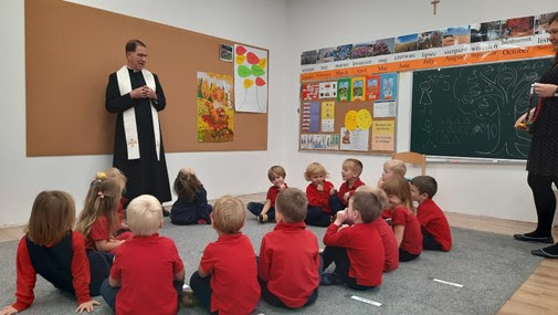 Poświęcenie budynku szkoły